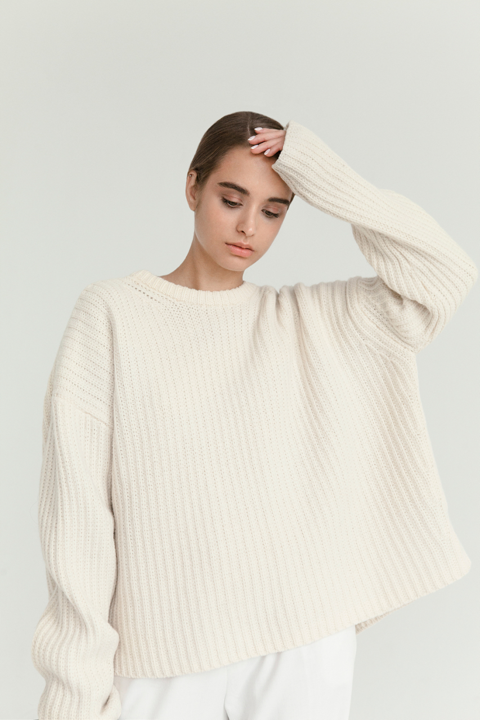 カシミアクルーネックセーター